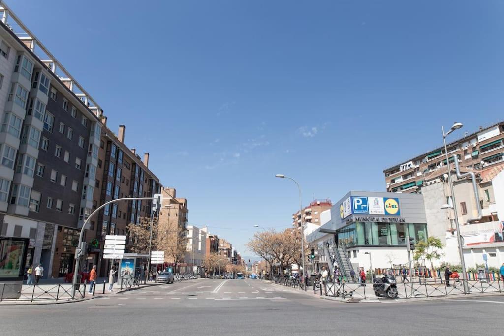 Encantador Apartamento Reformado En Tetuan By Bebalmy Madrid Eksteriør bilde