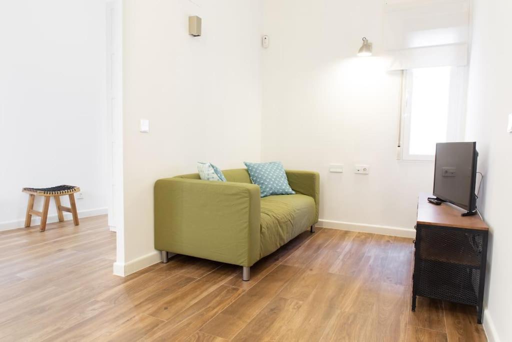 Encantador Apartamento Reformado En Tetuan By Bebalmy Madrid Eksteriør bilde
